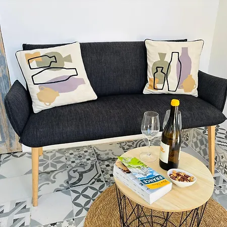 Le Cocon Des Remparts - Swimming Pool, Air Conditioning, La Cite Villa