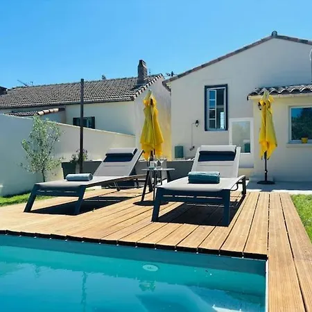 Le Cocon Des Remparts - Swimming Pool, Air Conditioning, La Cite